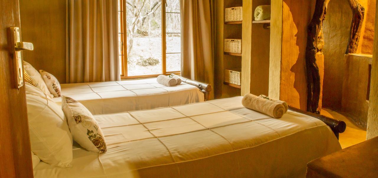 Little Bush Lodge Ходспруит Стая снимка
